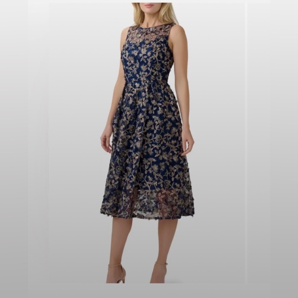 New Papell studio Navy & Gold Floral Lace Midi Dress